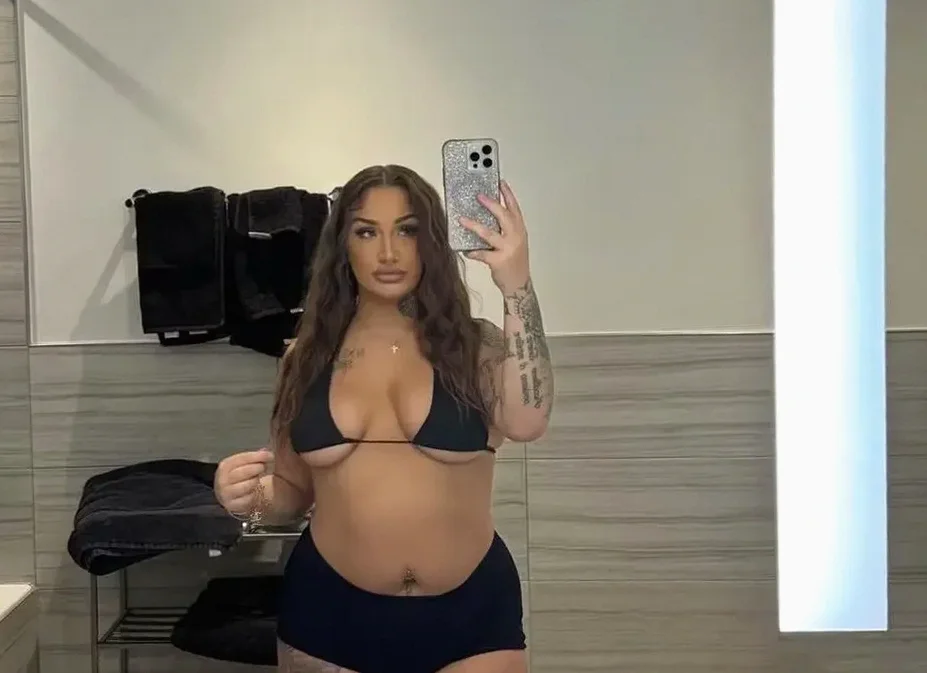 Khloe