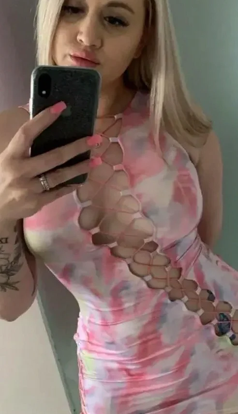 Jennyy Daniels