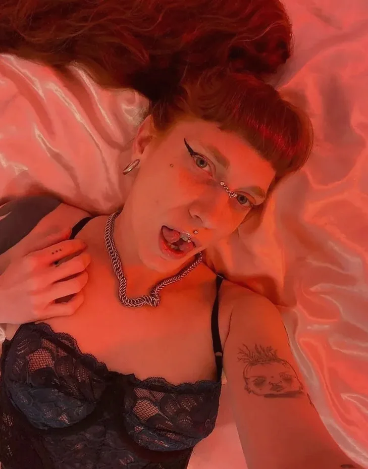 Domina D