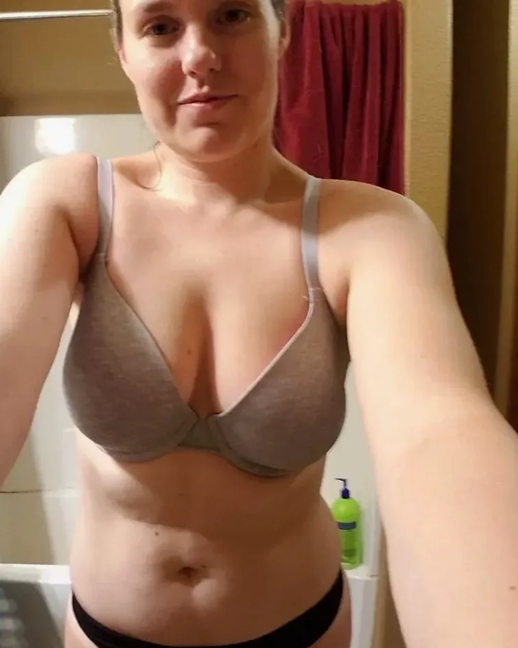 $100 discount on hour sex
