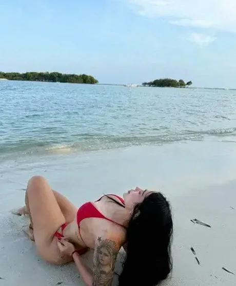 Bella