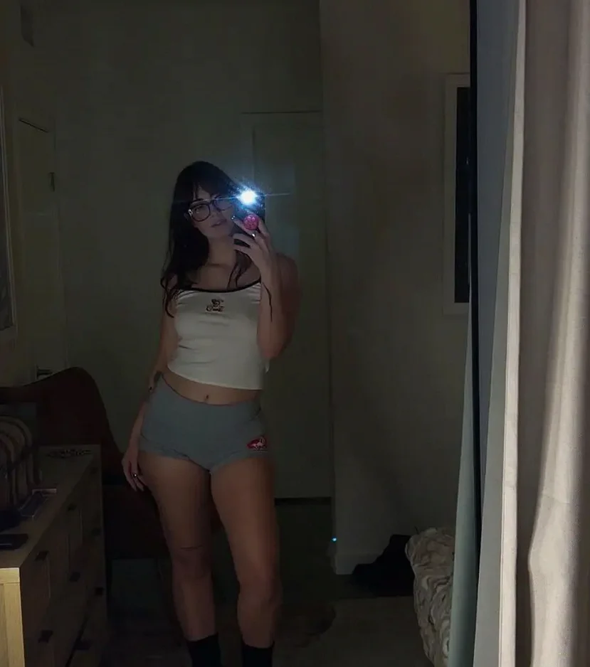 Joss lopez escort girl