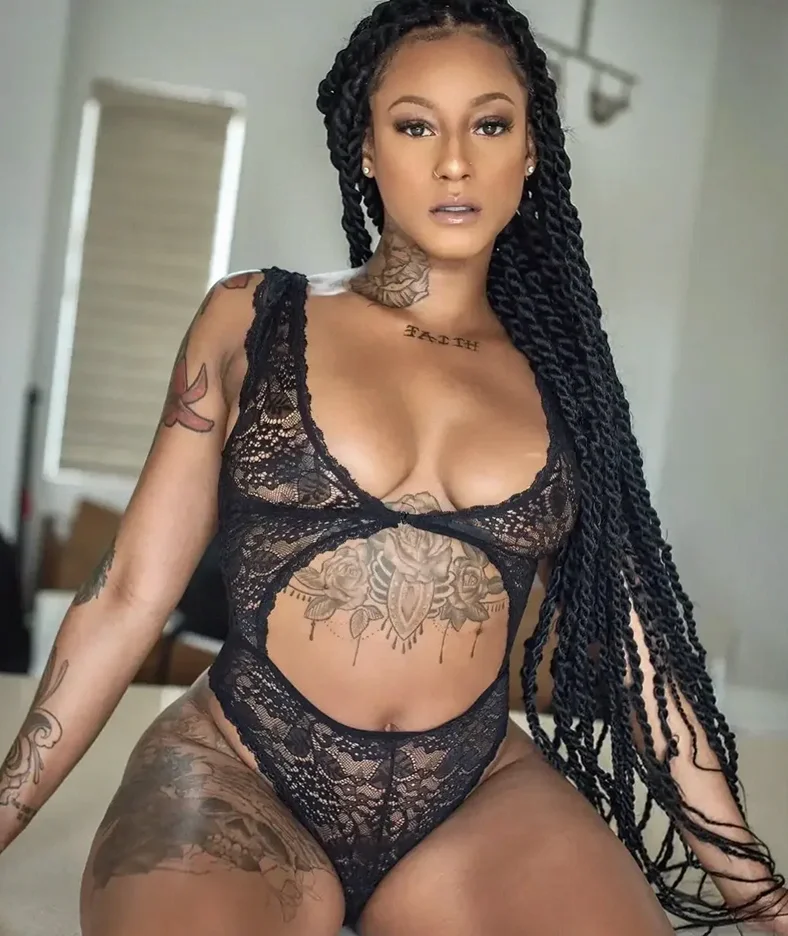 Theofficialmizztwerksum