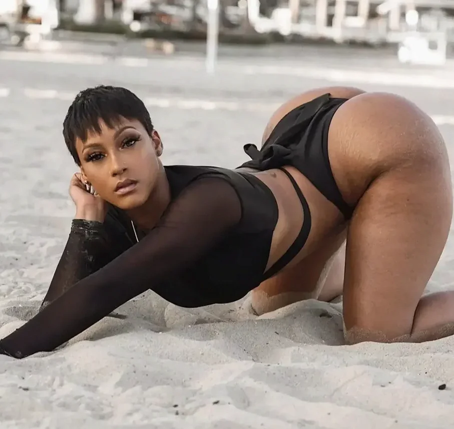 Theofficialmizztwerksum