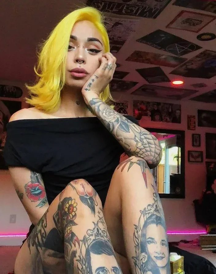 AriesiaGray