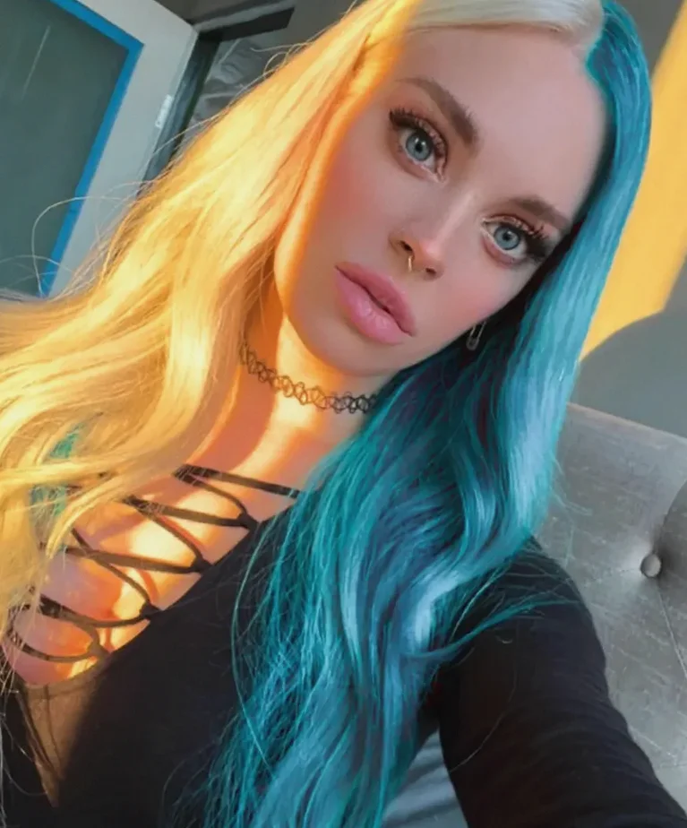 Courtney Smoke