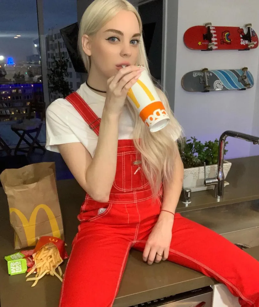 Courtney Smoke