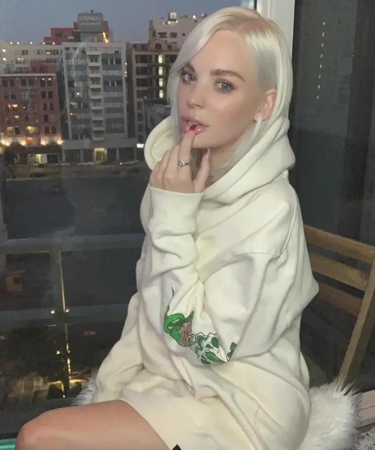 CourtneyySmoke