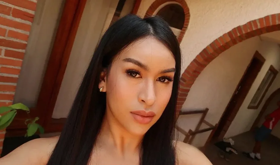 Seductive Danica "Porn Star Experience"
