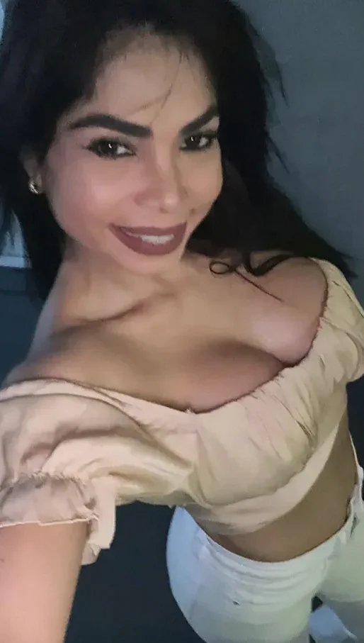 LUANA DIVINA