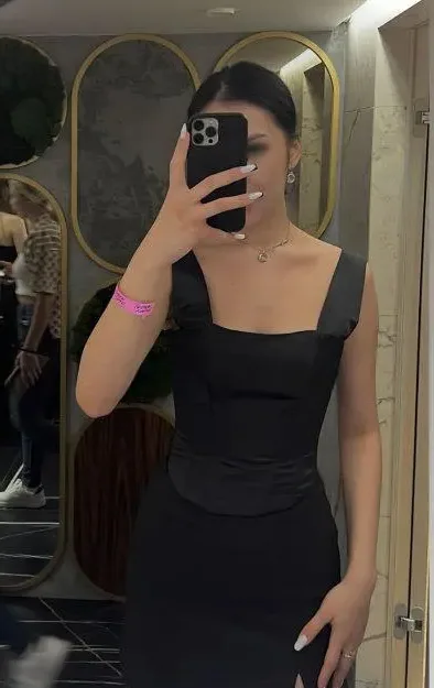 Mona