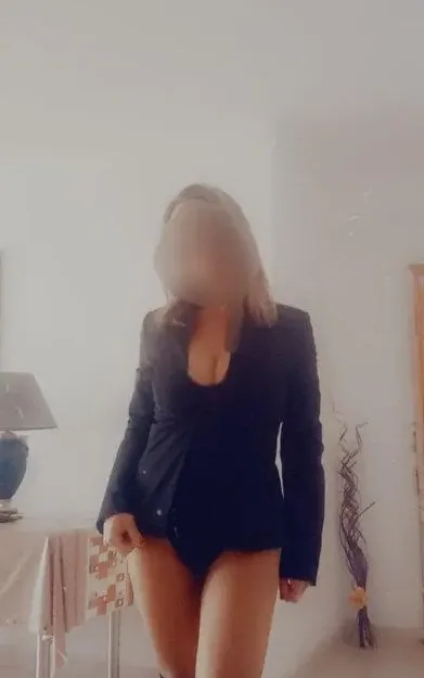 Lucia Masseuse