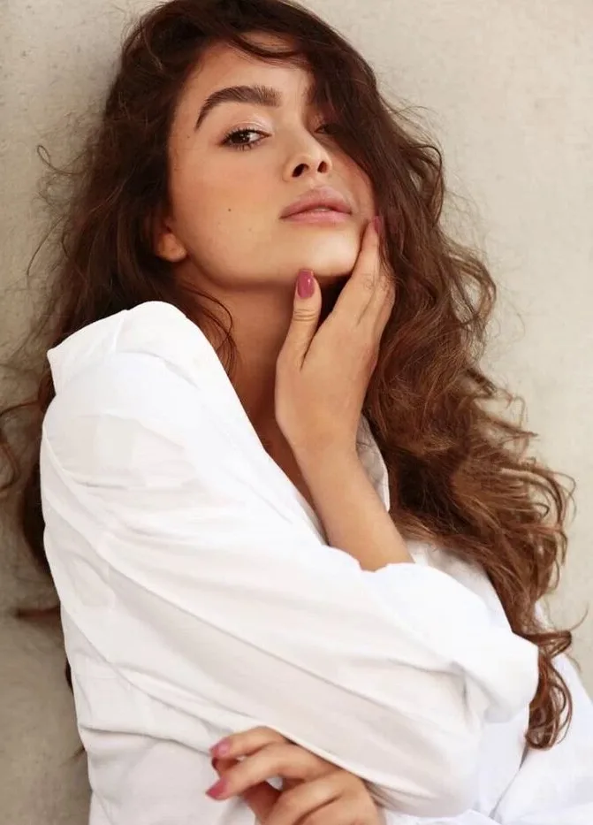 ISABELLA