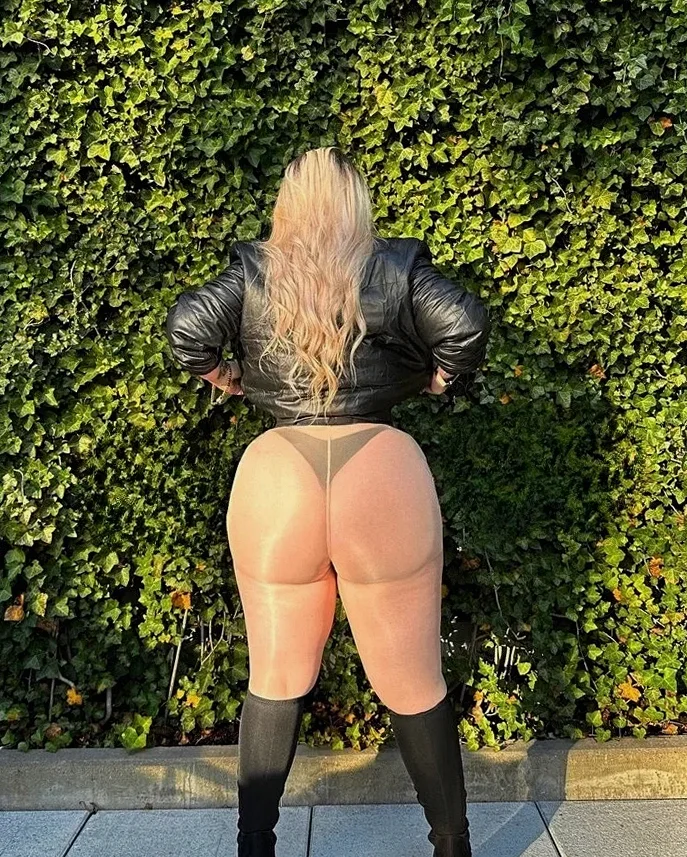 GENEVIEVE MARIE