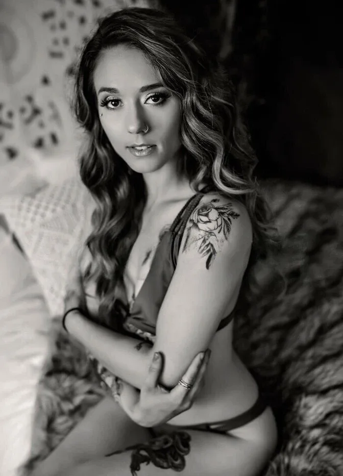 MILA RAYE