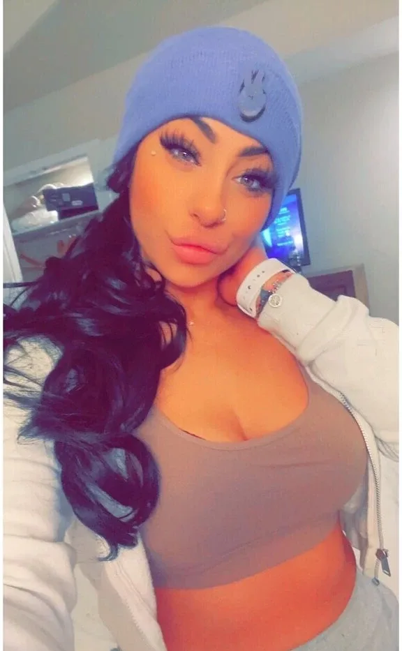 CURVYQ