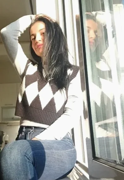 VICTORIA