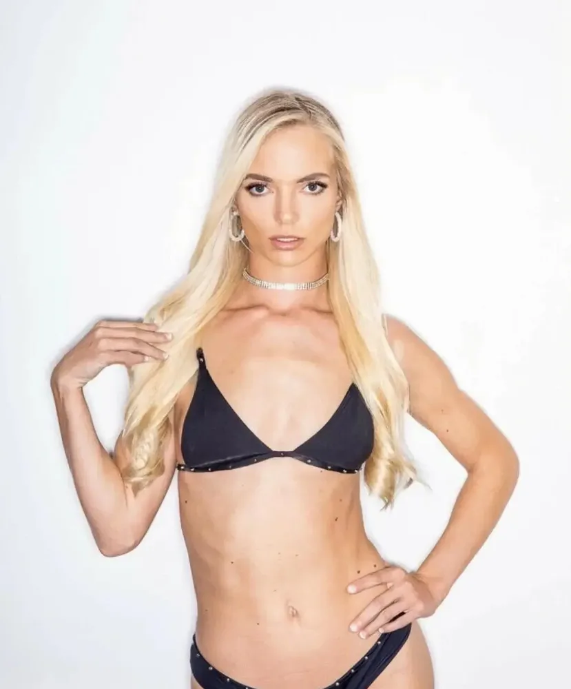 ADULT FILM STAR LANA SHARAPOVA