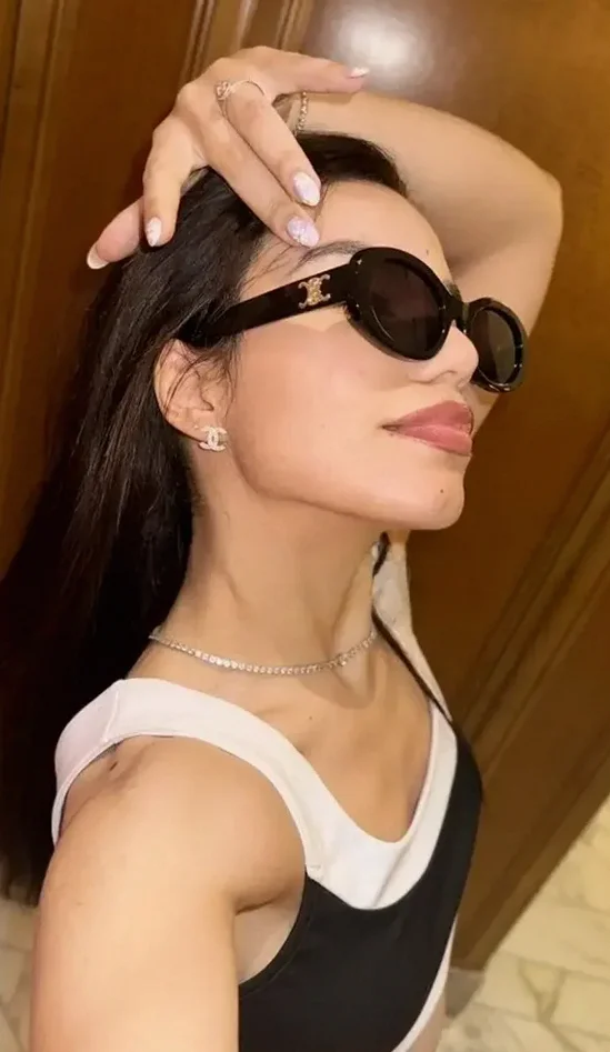 JULIE